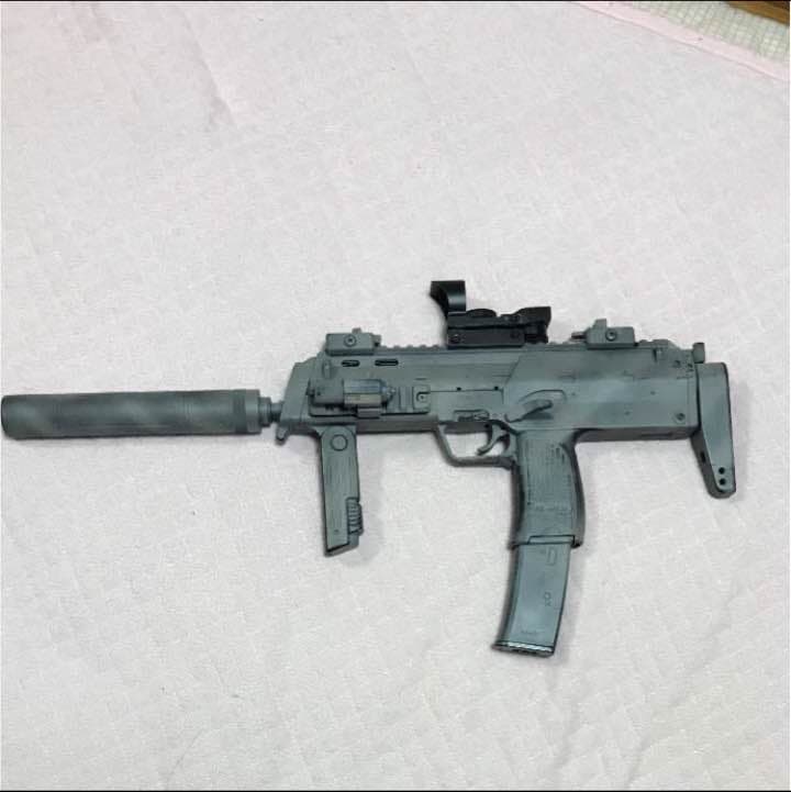 電動ガン MP7