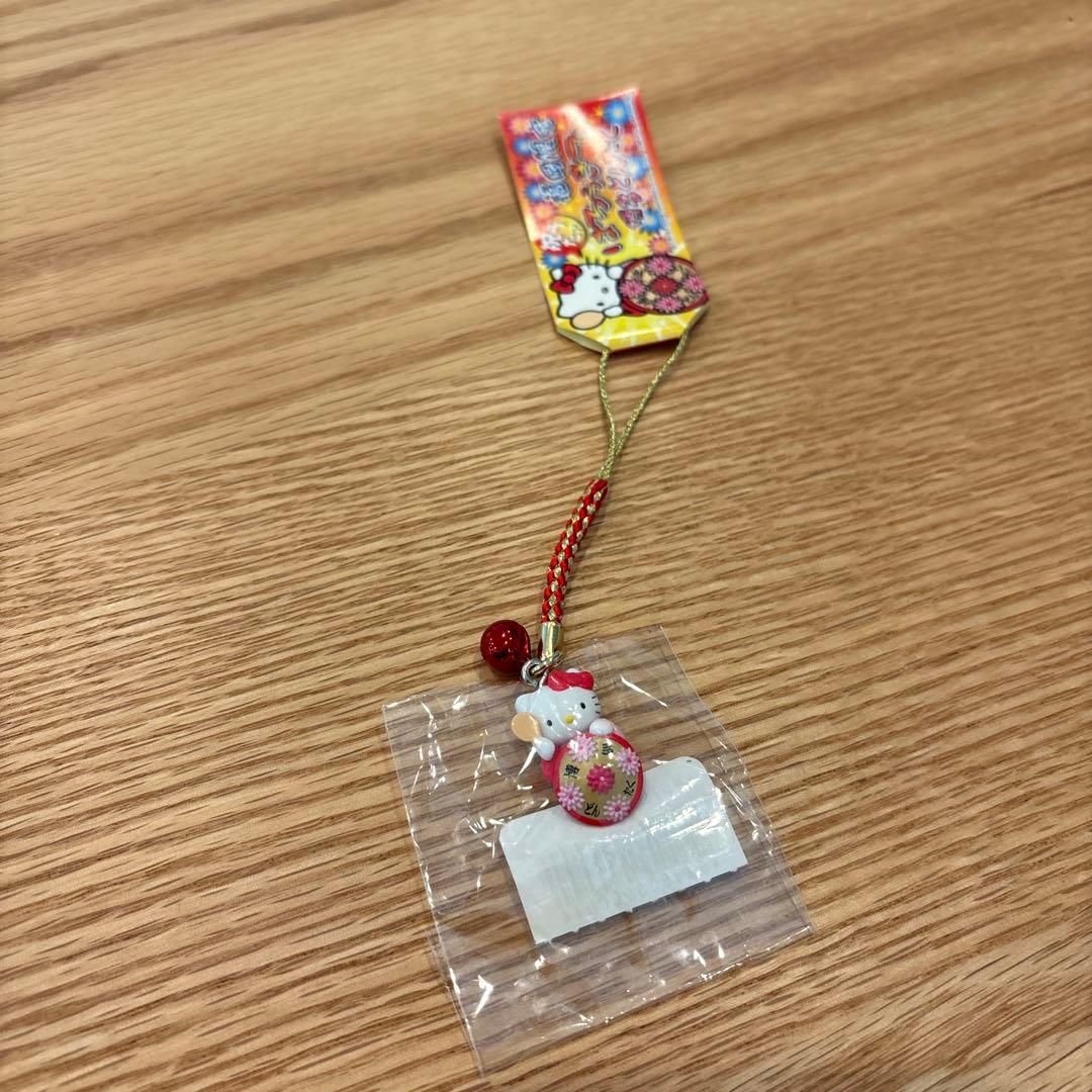 ご当地キティ　ストラップ　９種　新品未使用