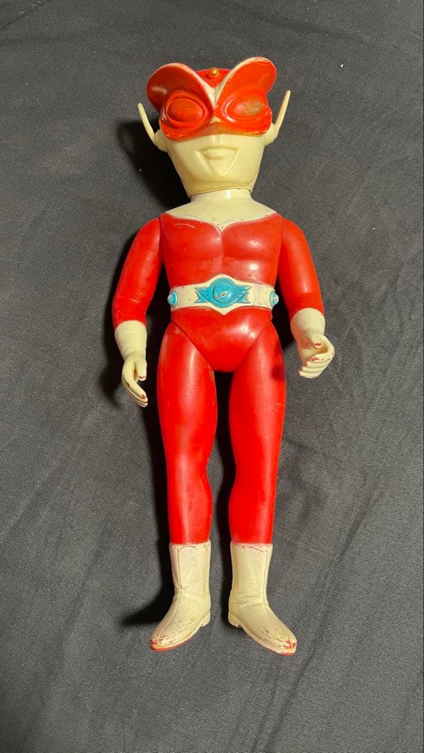 タ*カ様 レッドマン　面取れソフビ　当時物
