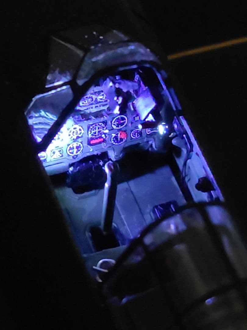 零式艦上戦闘機五二型 タミヤ1/48 LEDモデル完成品