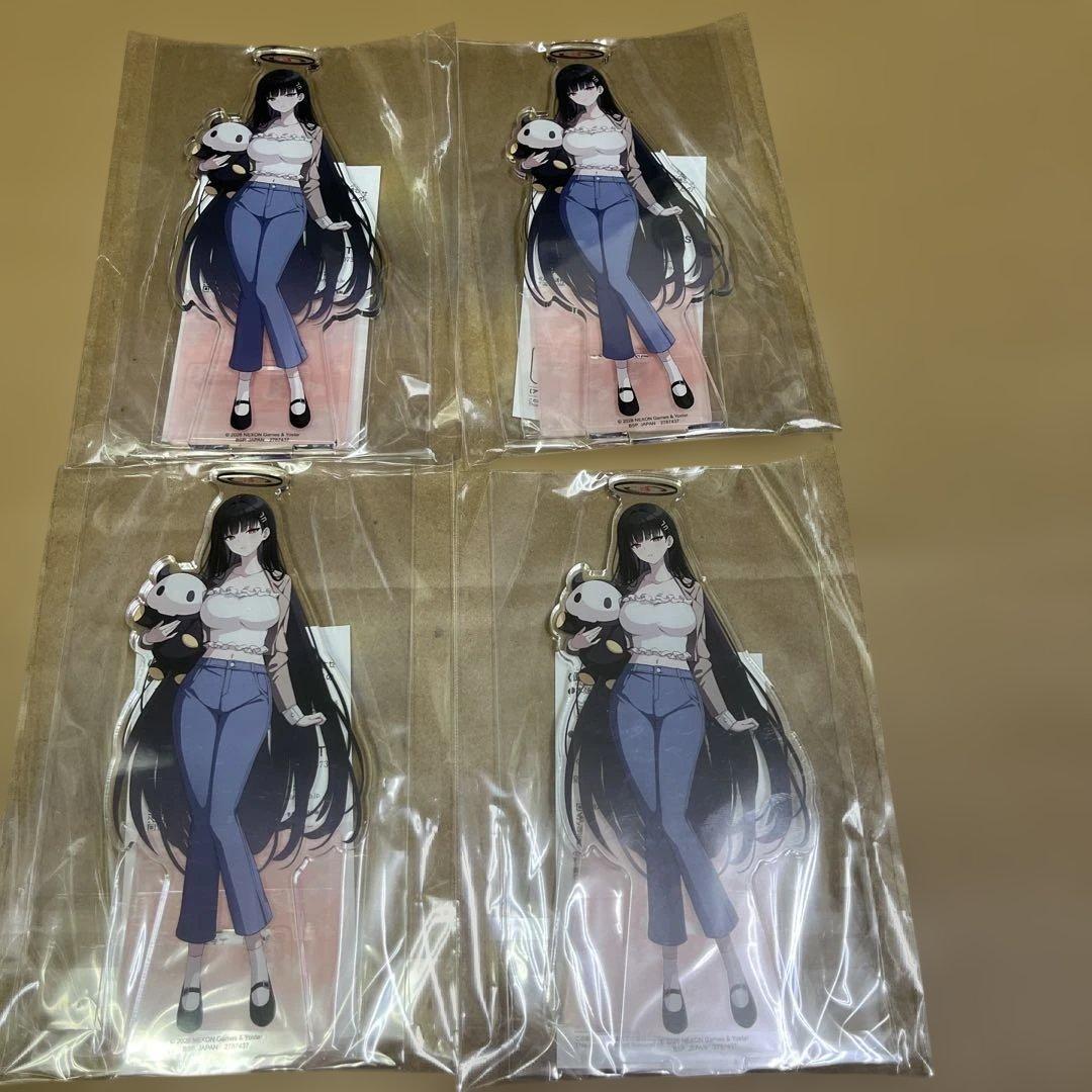 ブルーアーカイブ　スタンド付きビッグアクリルプレート　セミナー　調月リオ8個