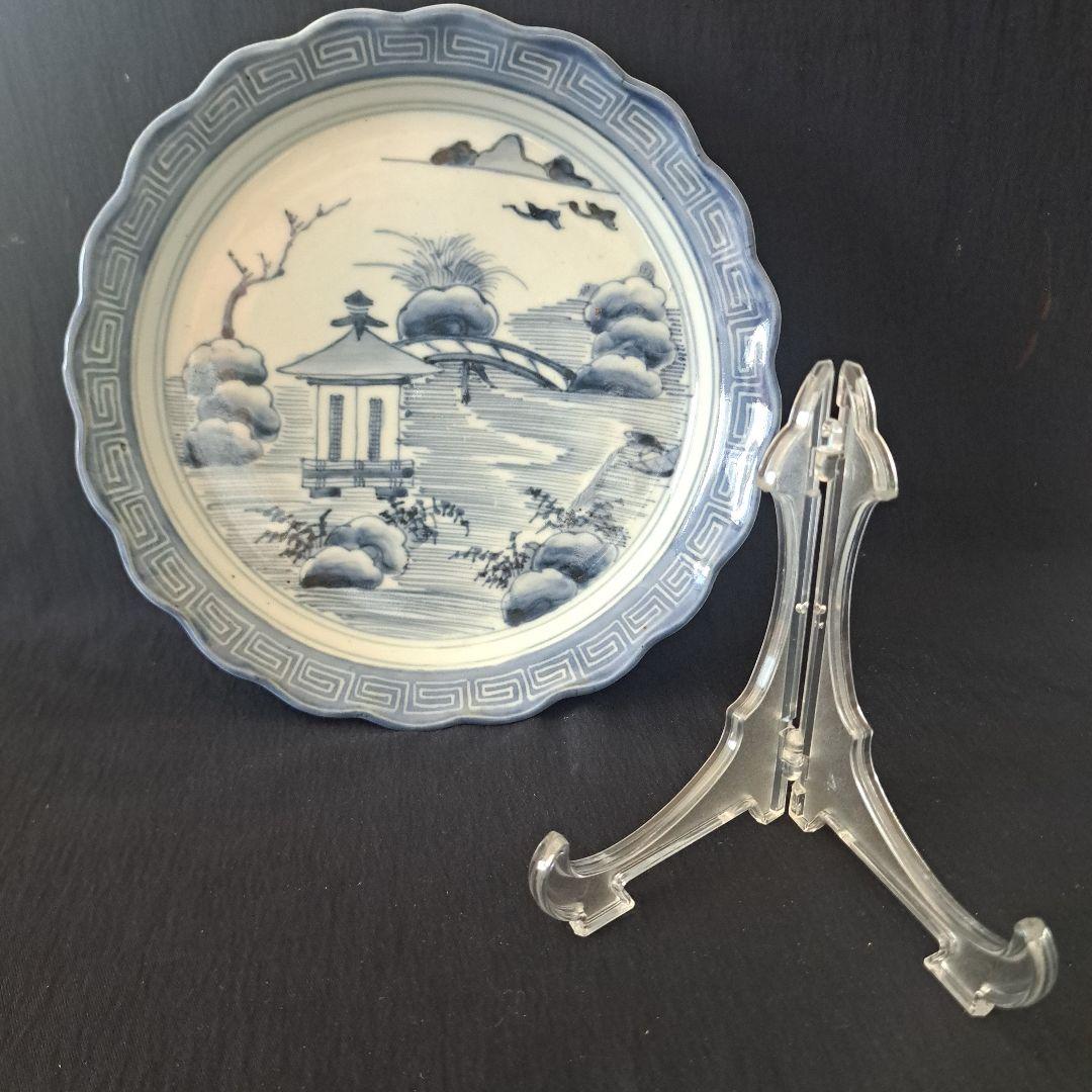 「輪花(りんか)皿のリズム」 古伊万里染付皿(直径20cm) 骨董アンティーク