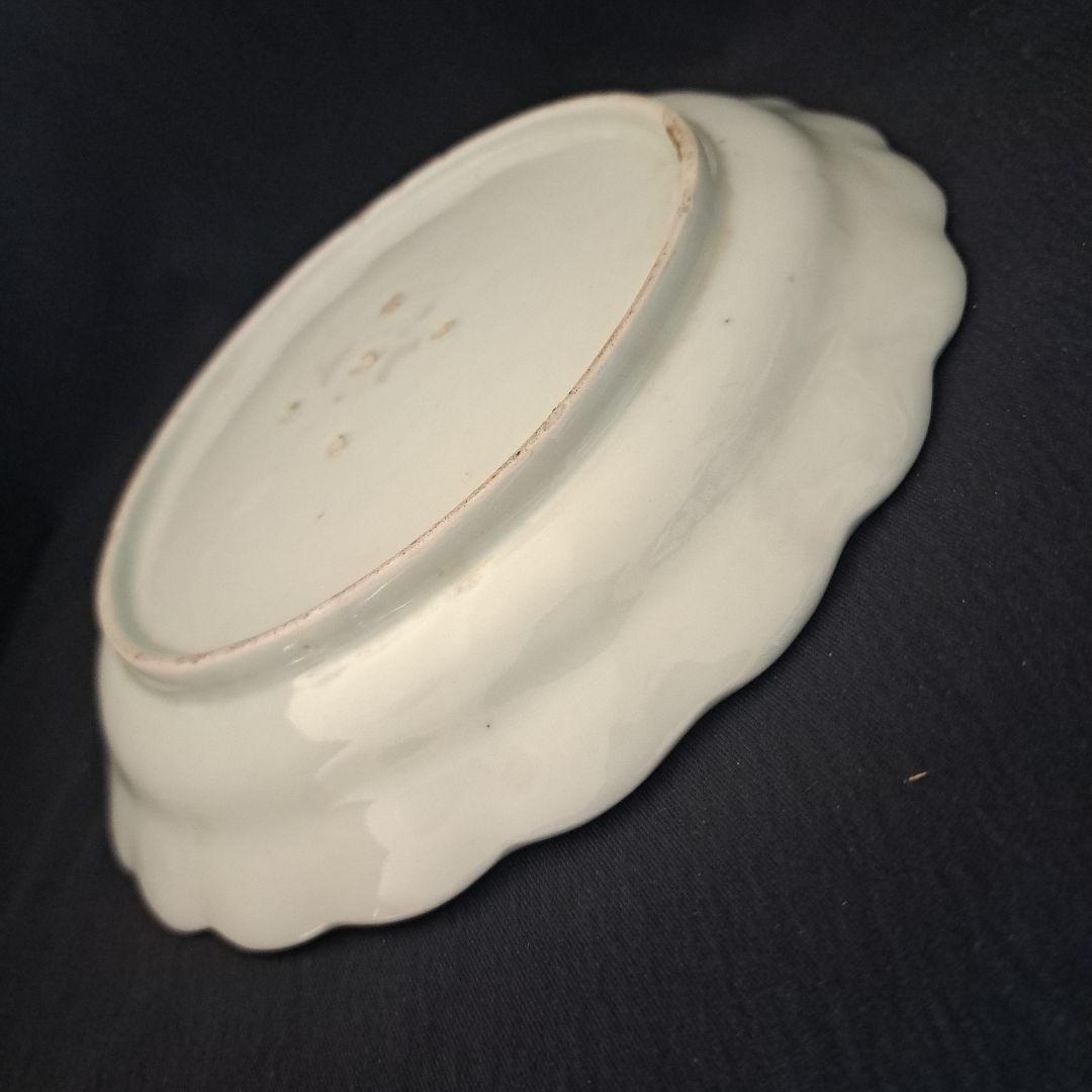 「輪花(りんか)皿のリズム」 古伊万里染付皿(直径20cm) 骨董アンティーク