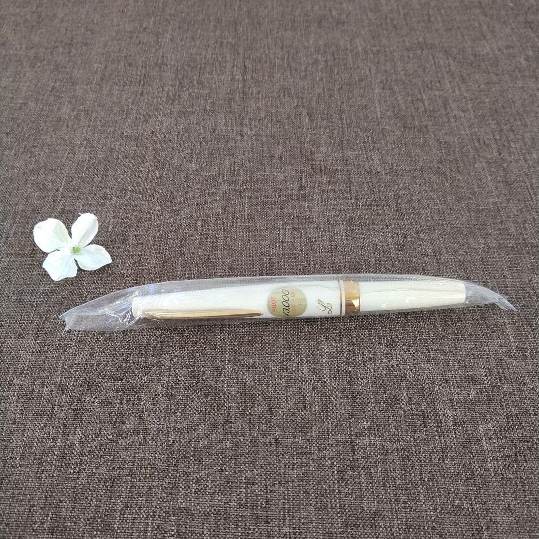 PILOT パイロット Lady レディー X3000 ホワイト 万年筆 18K
