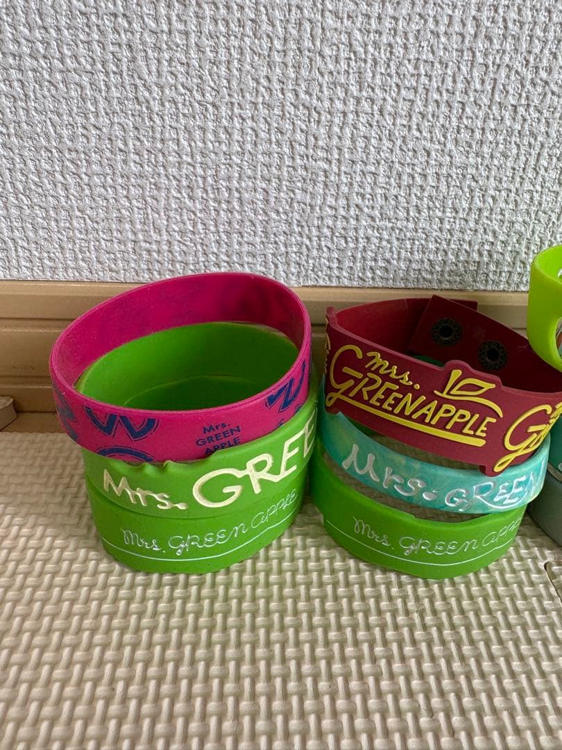 dora358 Mrs. GREEN APPLE ラバーバンド