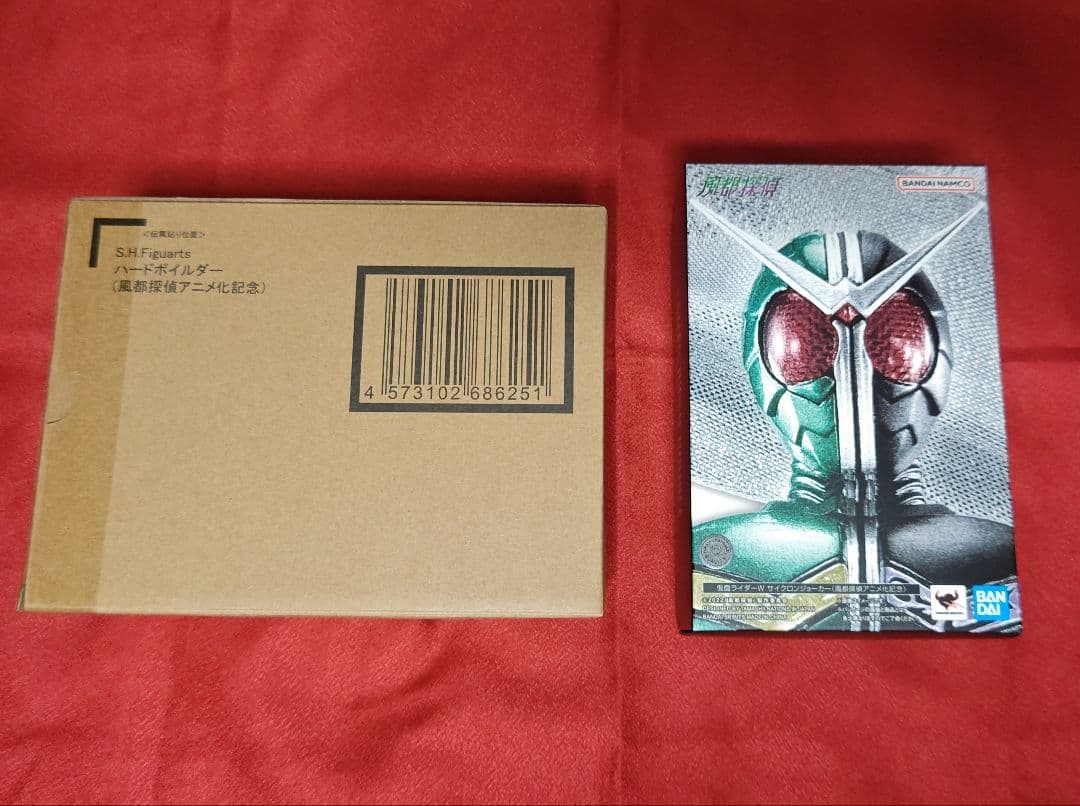 新品 真骨彫 仮面ライダーW サイクロンジョーカー ハードボイルダー