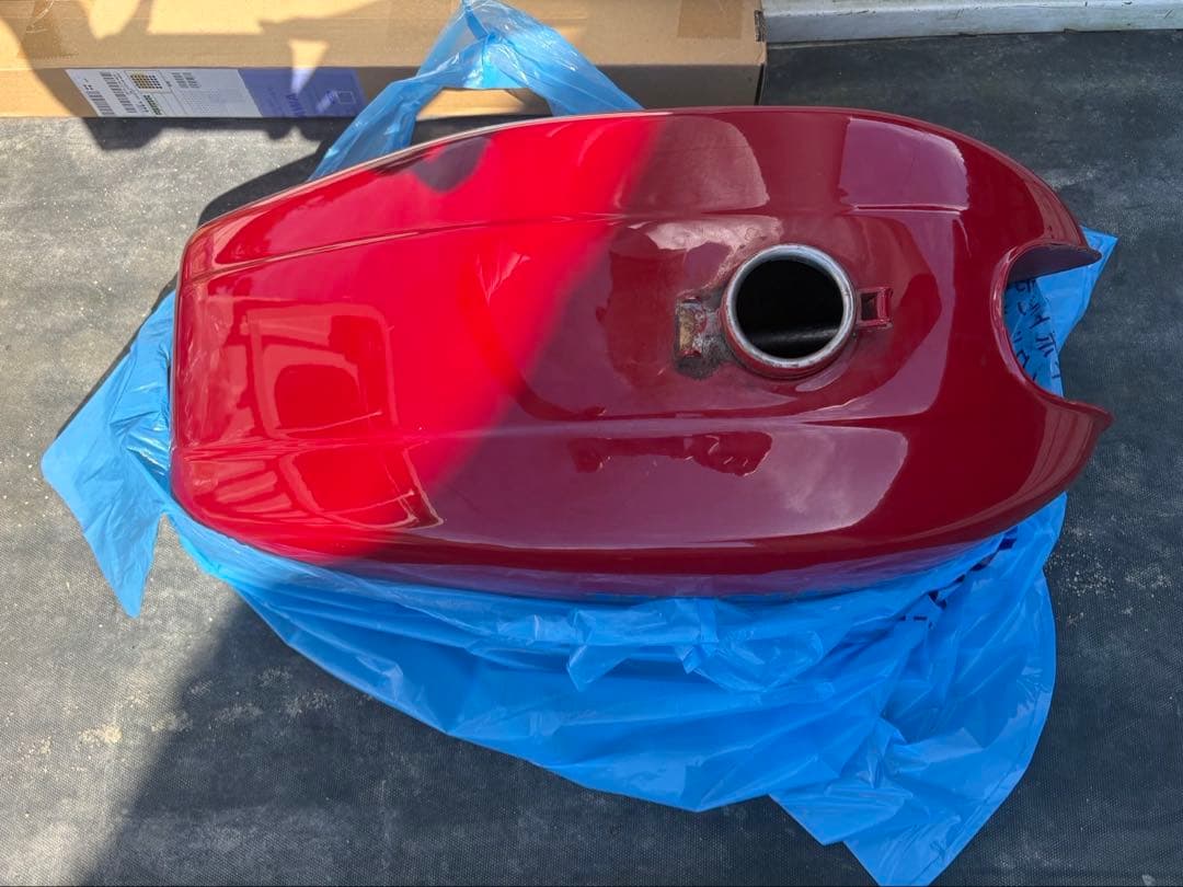 CB400four タンク