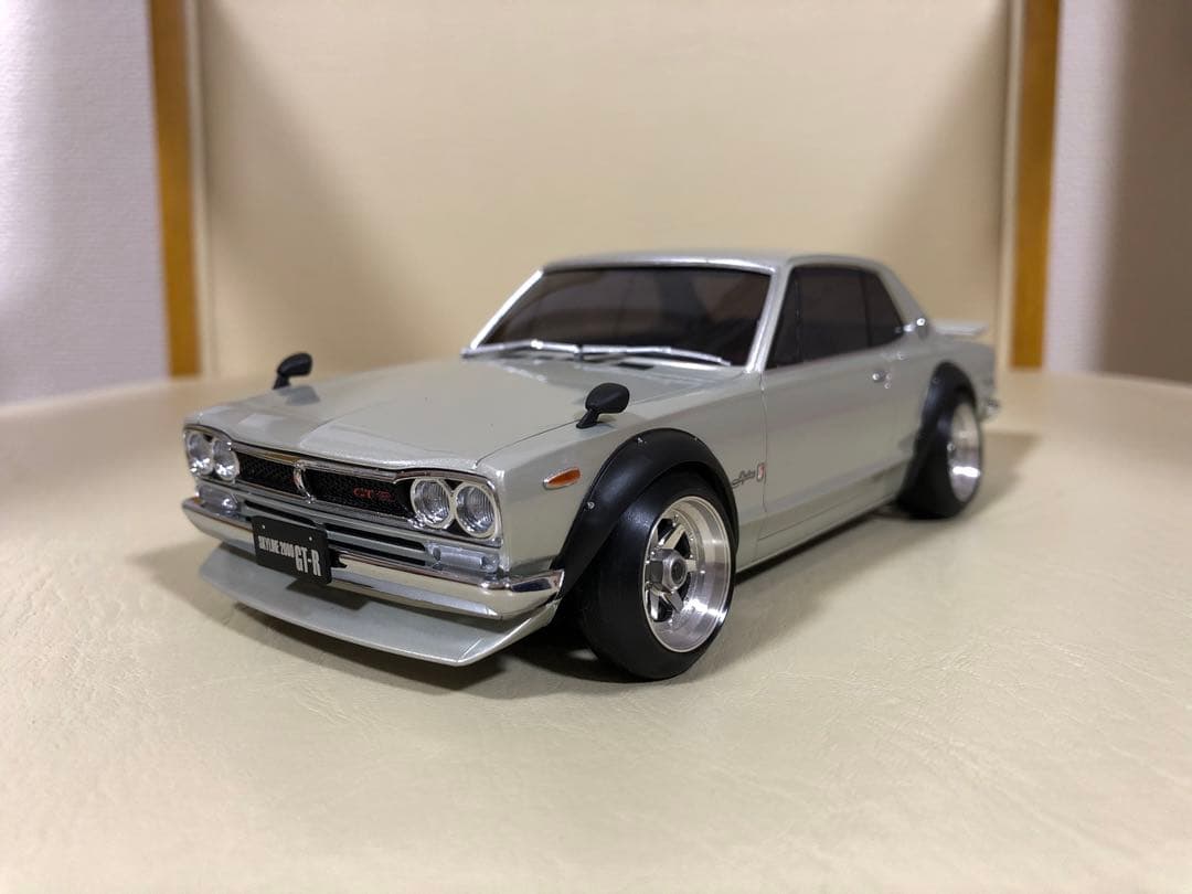 美品！ミニッツAWDハコスカ！希少ロンシャンホイール付き！