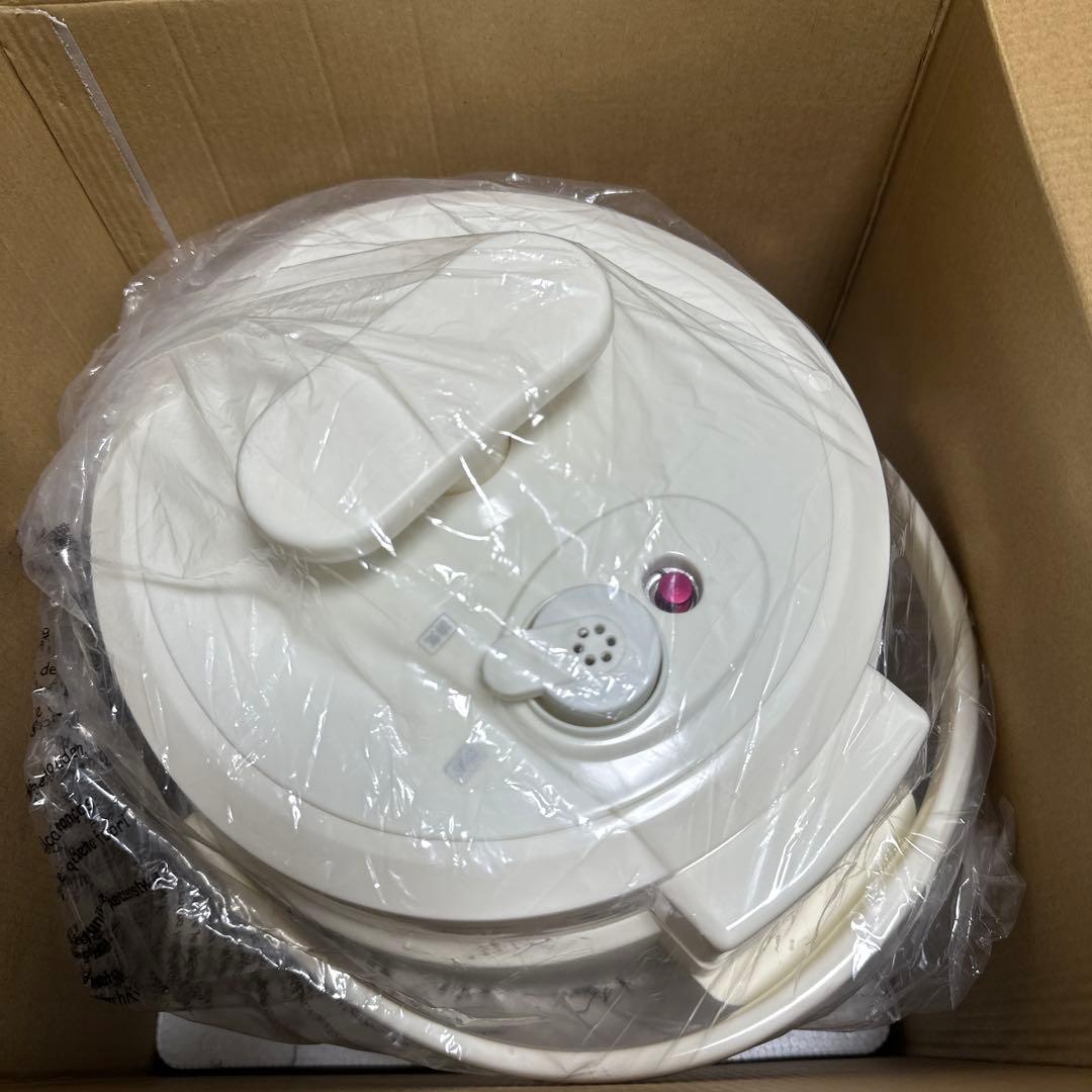 BRUNO crassy Multi Pressure Cooker 未使用品