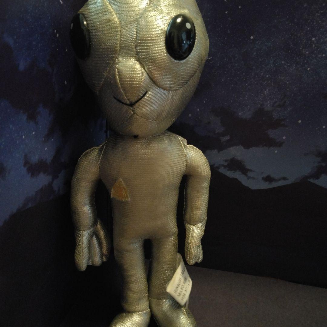 宇宙人の人形