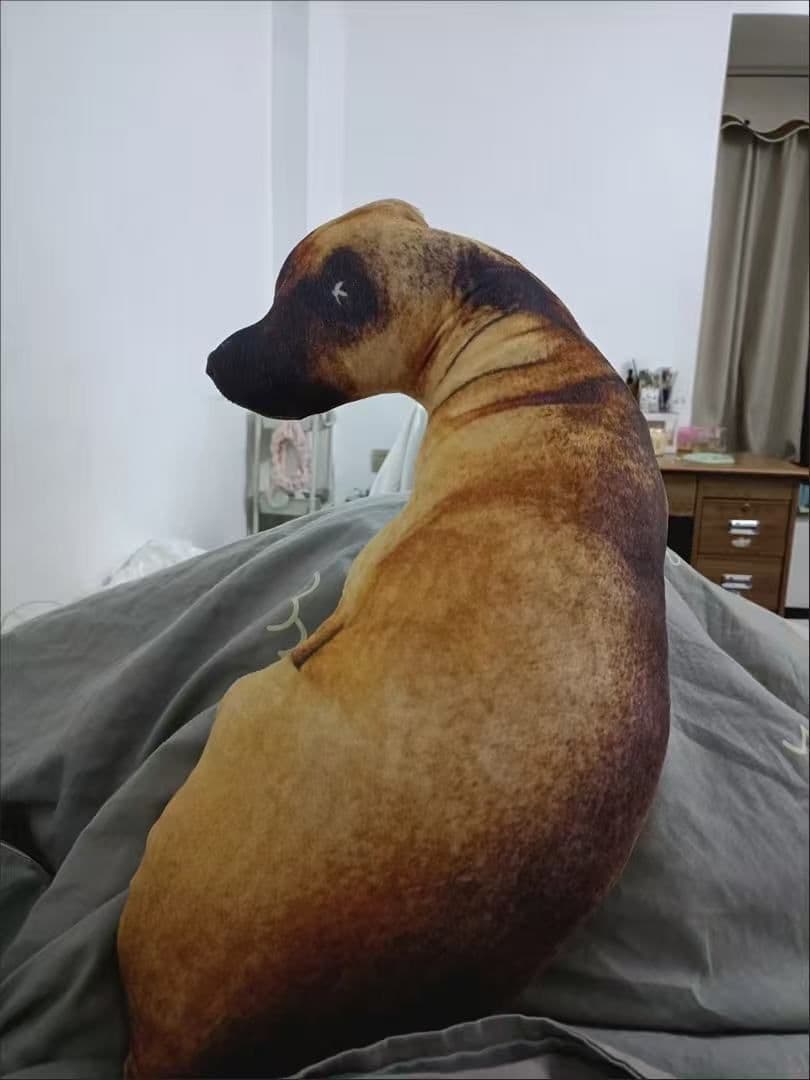 犬の形のクッション 約45cm