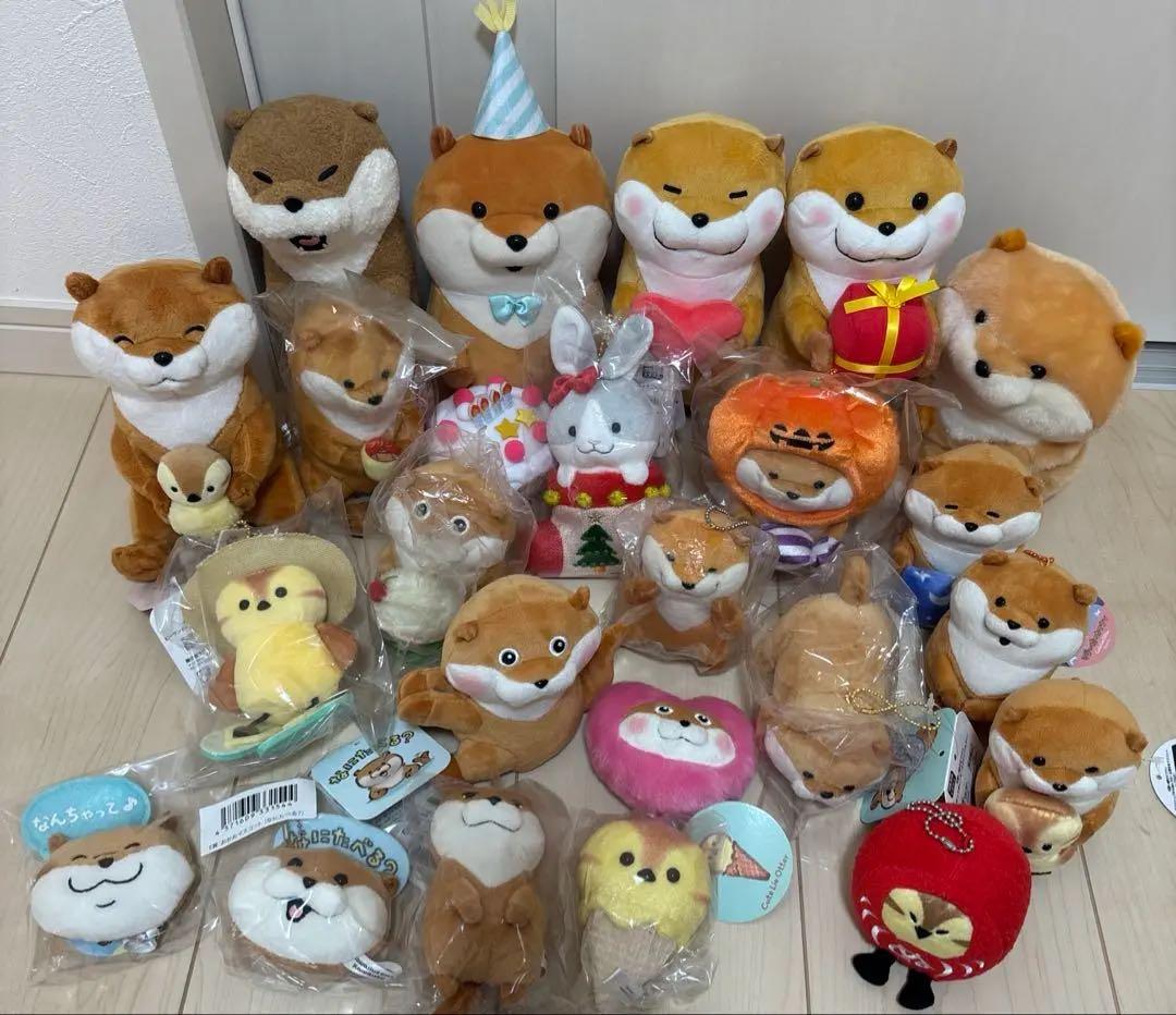 可愛い嘘のカワウソ　ぬいぐるみ　マスコット　キーホルダー　ぬんちゃん