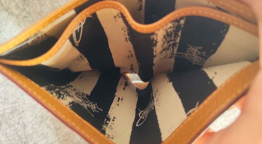 Vivienne Westwood キャメル　三つ折り財布　がま口財布