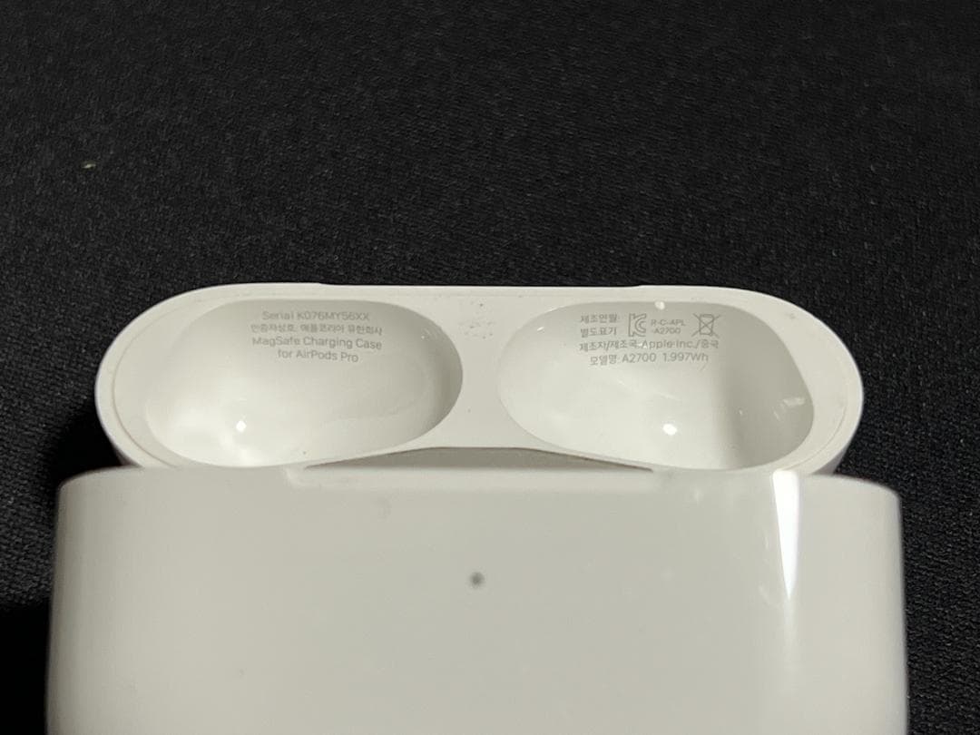 AirPods Pro（第2世代）ケース付き