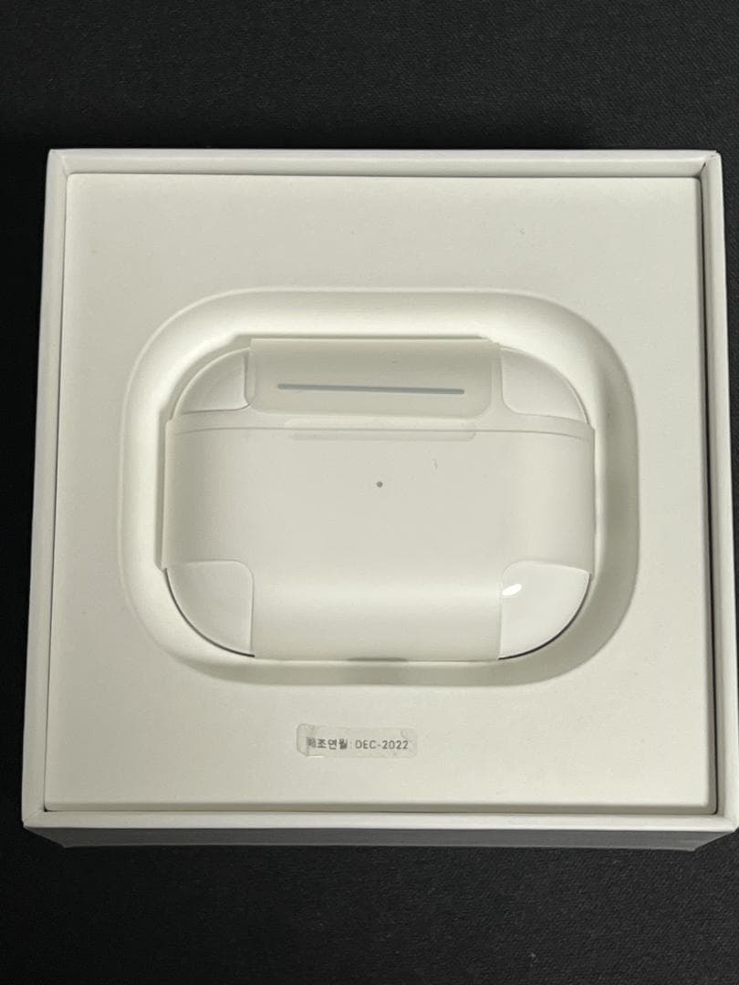 AirPods Pro（第2世代）ケース付き