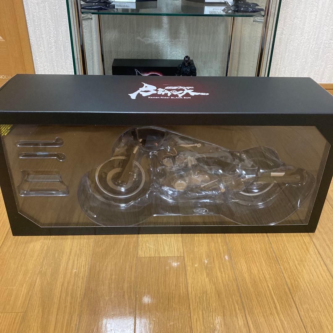 Hot Toys 仮面ライダーBLACK SUN バトルホッパー