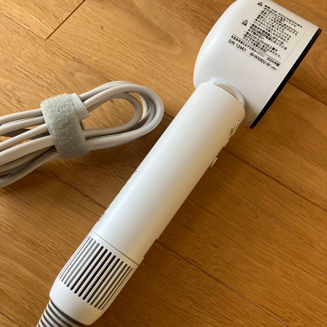 （Rさん専用）シャープ ドライヤー IB-WX902Wホワイト