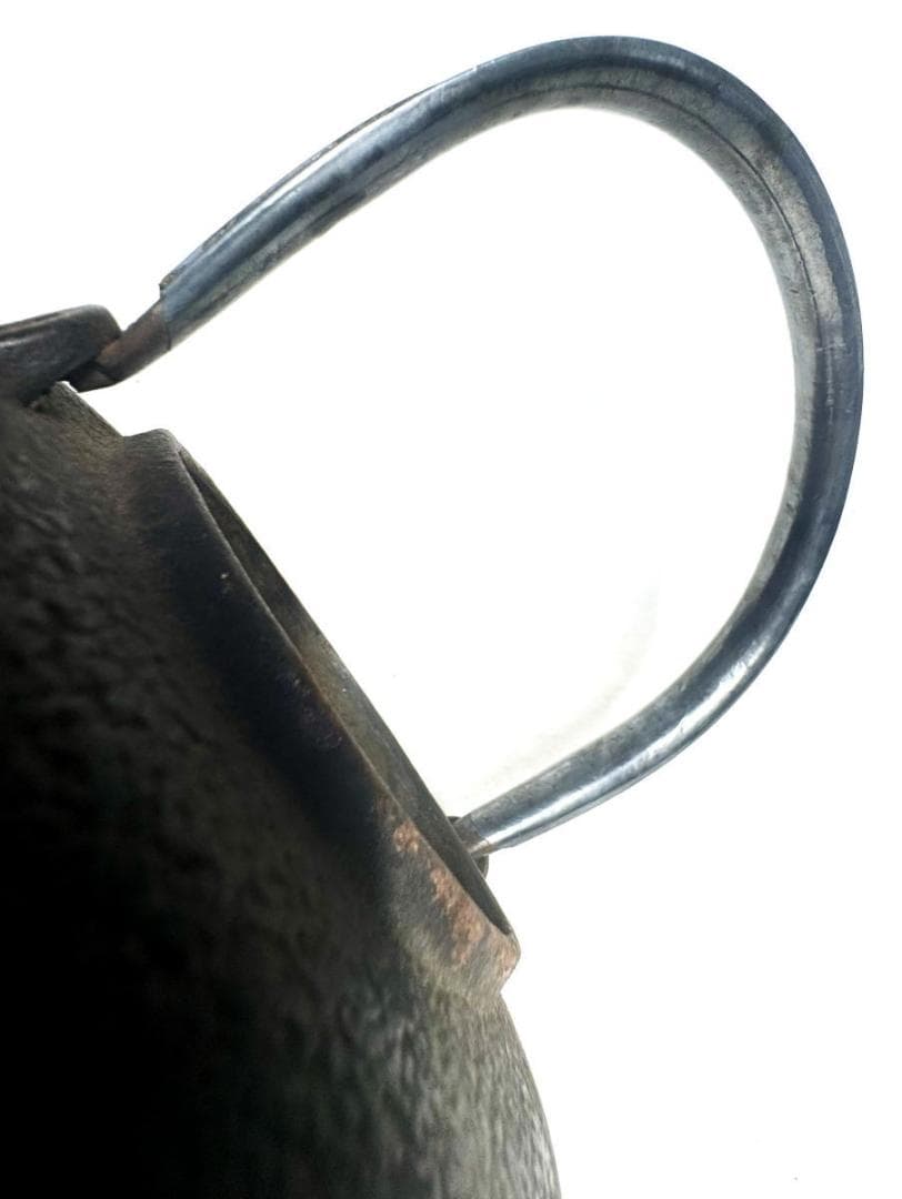 昭和二年秋造 龍文堂 弦裏純銀張り 純銀摘蓋鉄瓶 純銀摘 共箱 WWST079