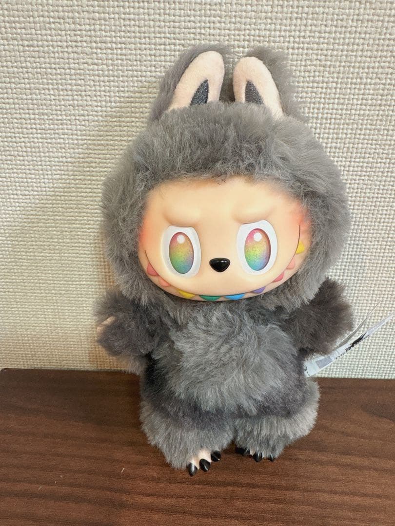 Labubu Big into energy ラブブ シークレット