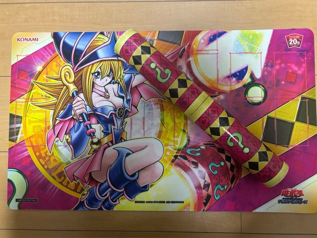 遊戯王デュエルフィールド＆ケースセット　ブラックマジシャンガール＆魔法の筒 中古