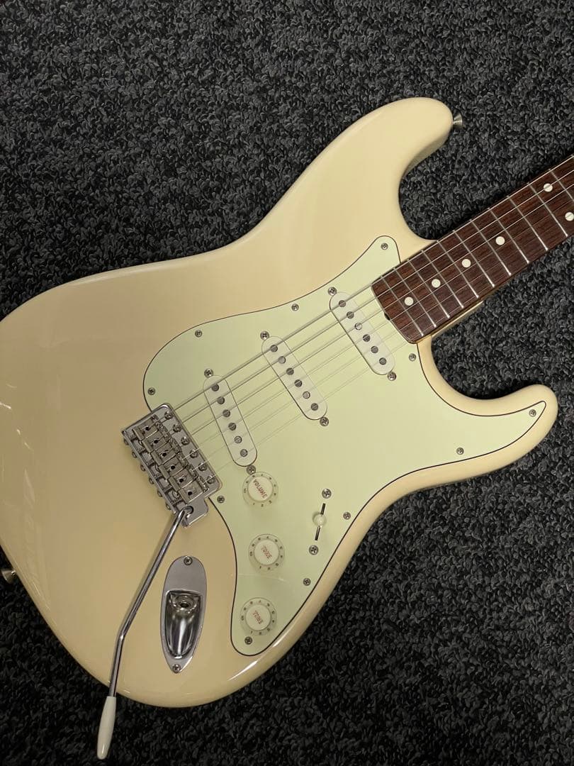 ギター Fender Japan Stratocaster ST62-70TX VWH