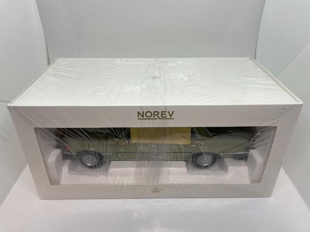 304-039 ノレブ 1/18 ベンツ 450 SEL US-Version