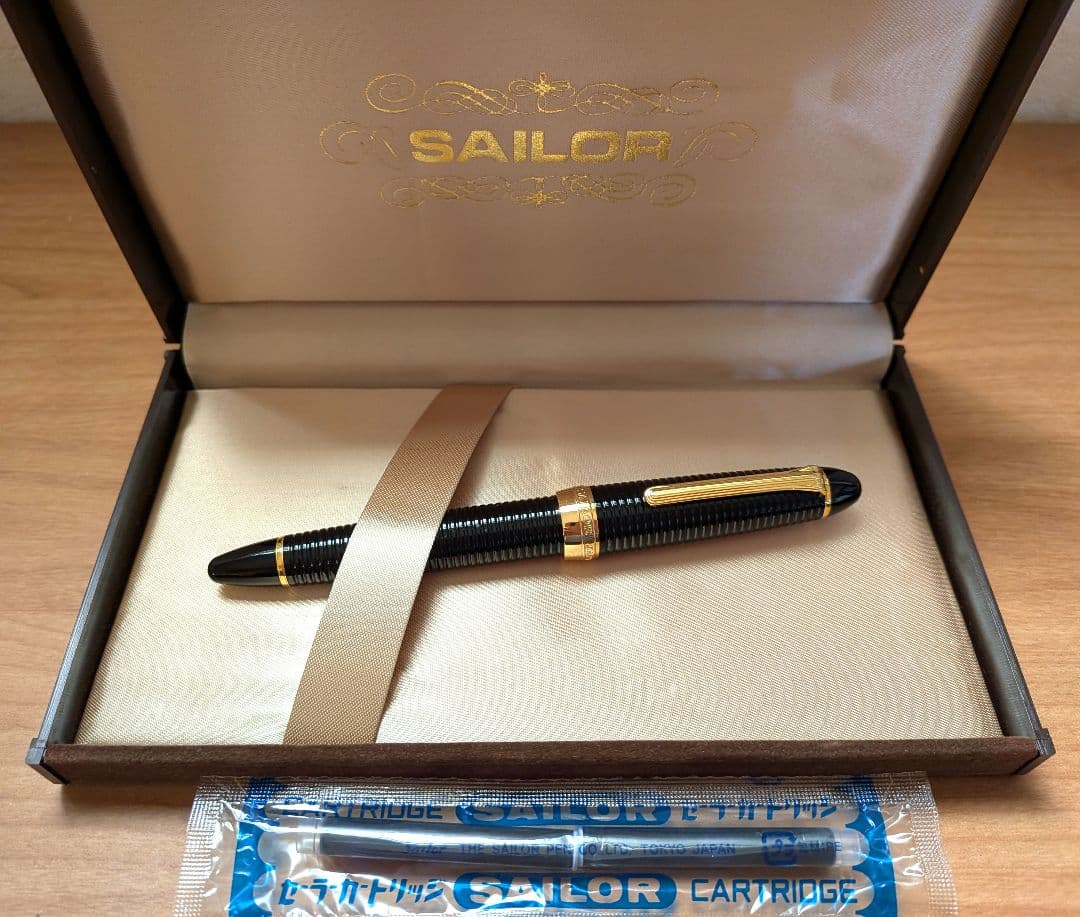 セーラー SAILOR 長刀研ぎ万年筆 ペン先21K ギャザード NM