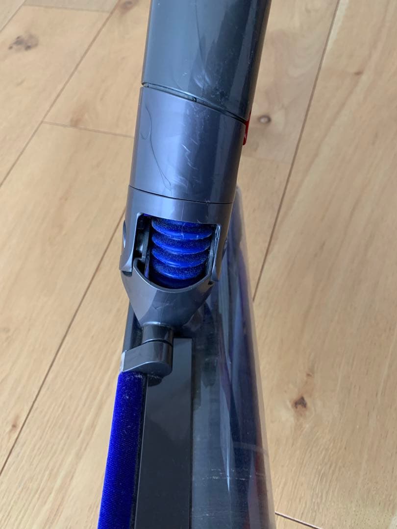 【ジャンク】Dyson Digital Slim Fluffy SV18