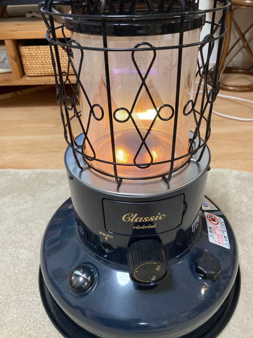 【美品】TOYOTOMI classic 石油ストーブ CL-250 2022年