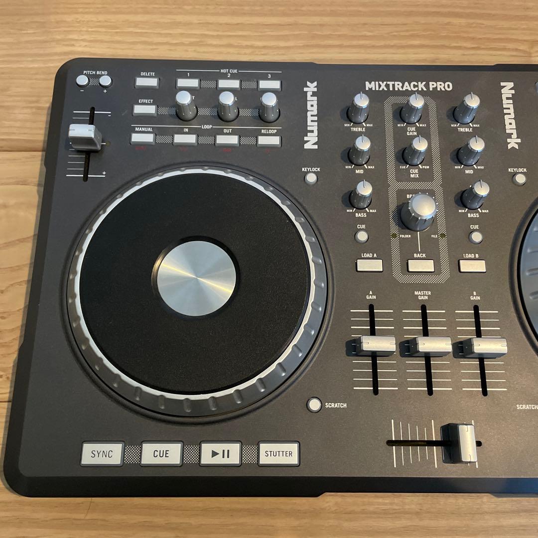 DJ機材 Numark MIXTRACK PRO