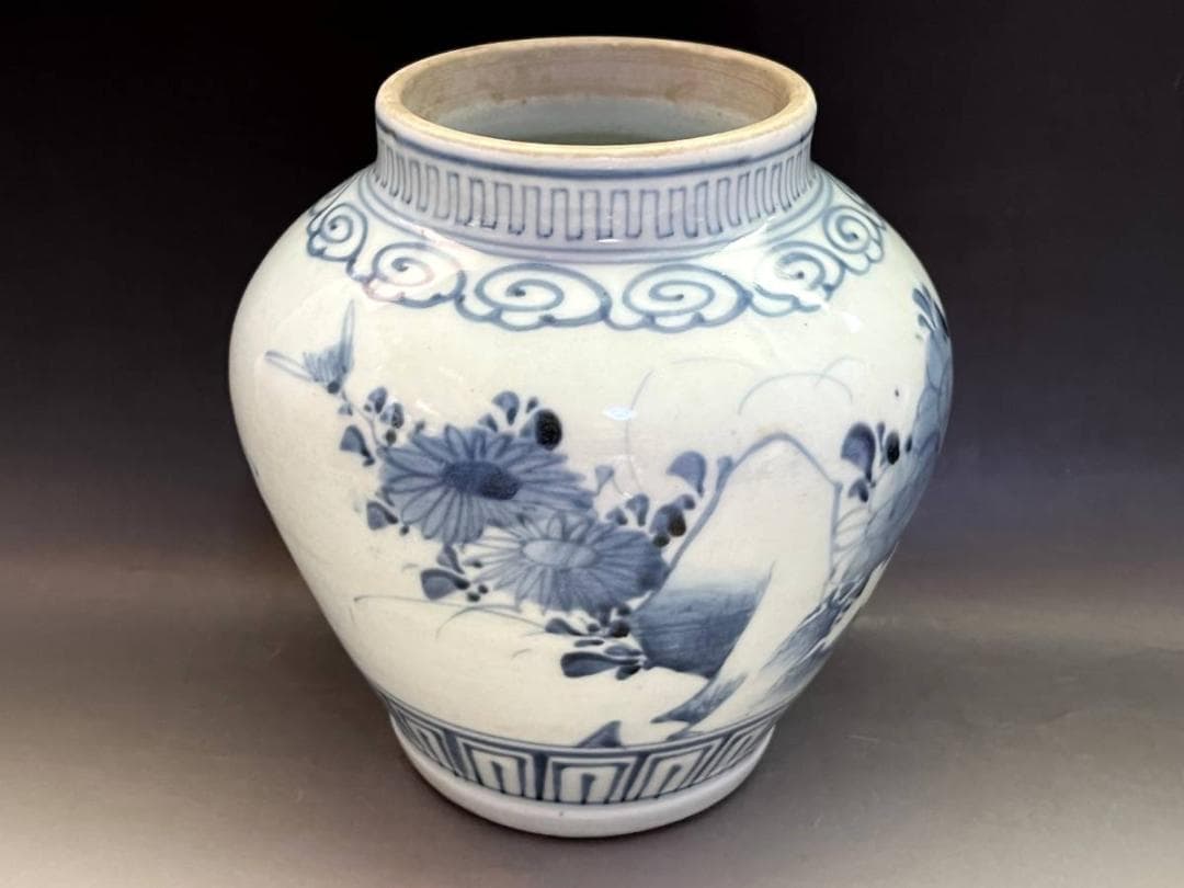 壷■李朝 染付 花蝶唐草紋 青華 古玩 唐物 花瓶 花器 中国 時代物 骨董品■