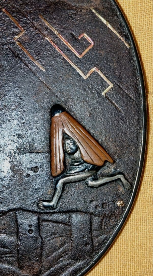 名品　鉄地大鍔　鐔(珍久　雷雨傘小僧の図)江戸時代　佐藤珍久　安親師　桑縁箱付き