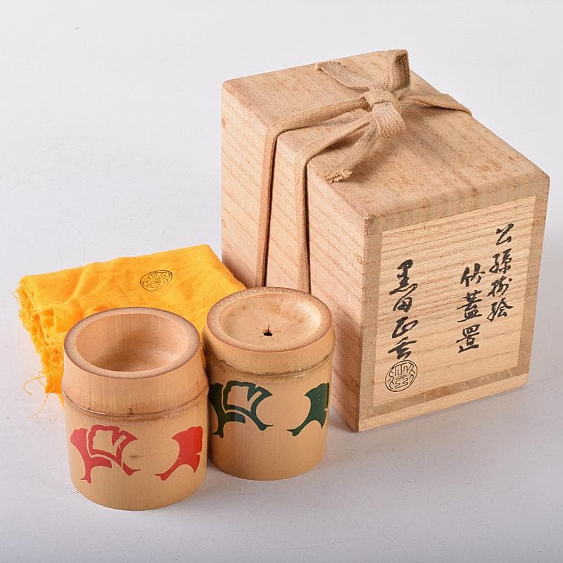茶道具　黒田正玄作　公孫樹絵　竹蓋置　一双　大徳寺森山歓渓極め箱　V　R7964