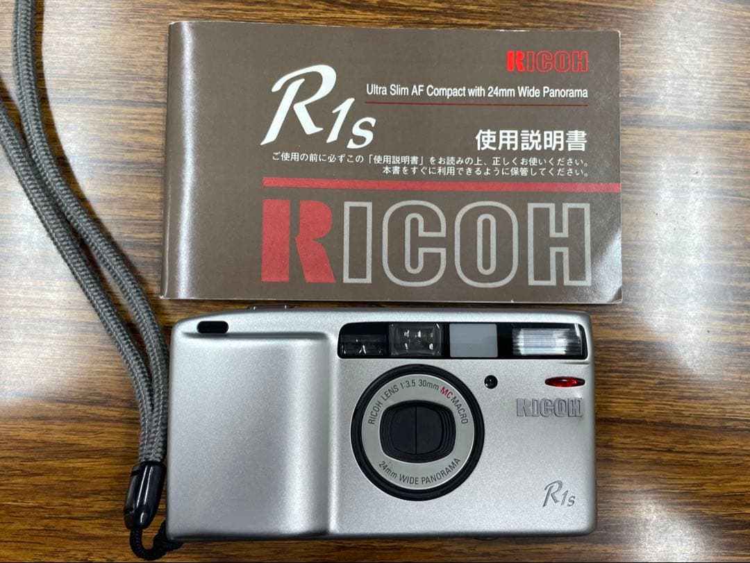 【動作品】RICOH R1s フィルムカメラ ケース付き