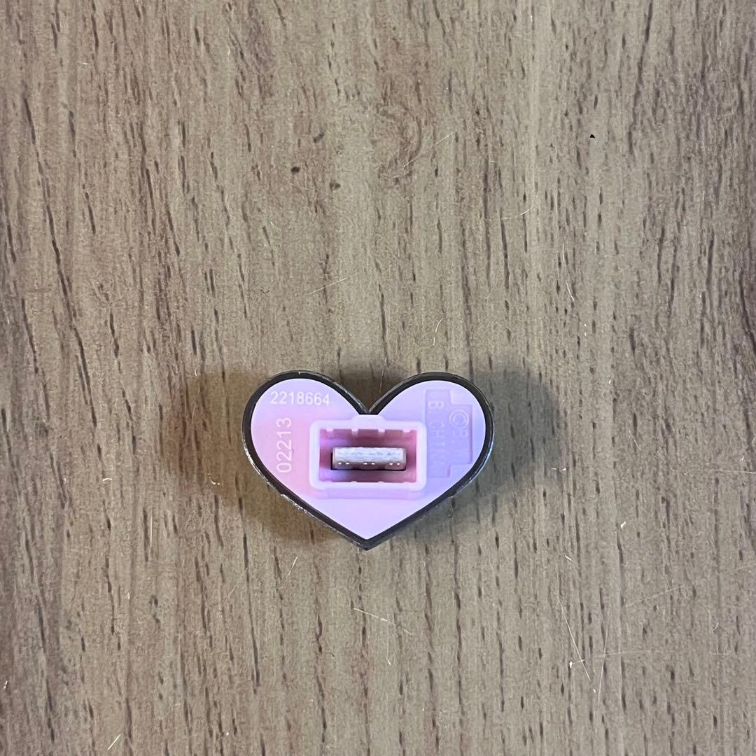たまごっちピース　たまデコピアス　2点セット