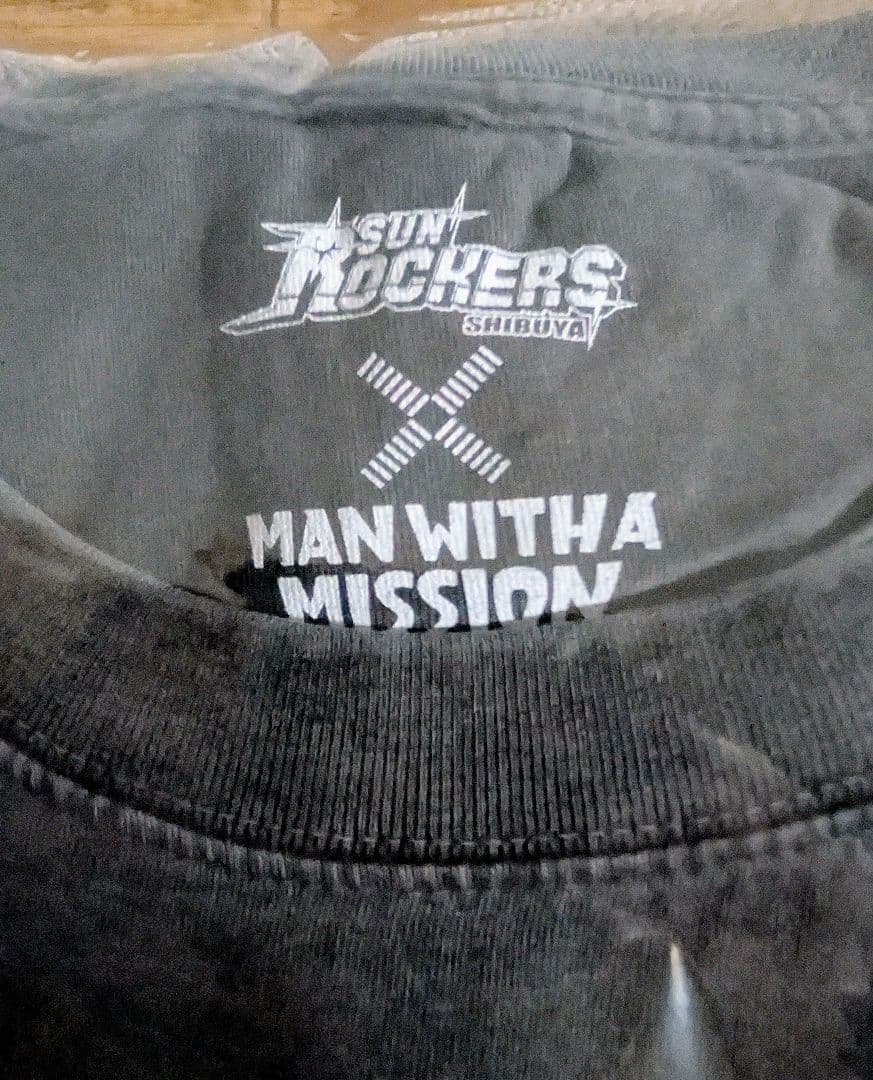 SUN ROCKERS × MAN WITH A MISSION Tシャツ XL