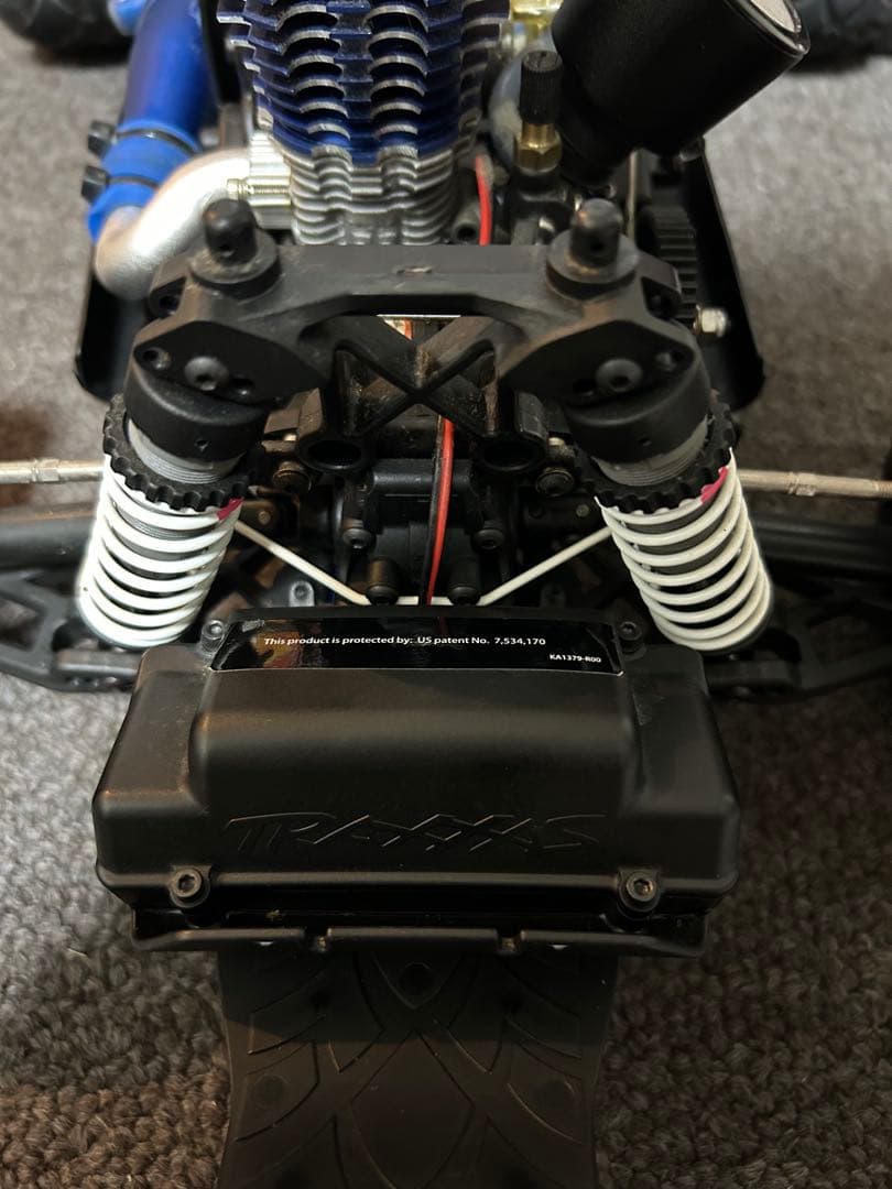 超希少✨　トラクサス　jato 2wd trx3.3 エンジン　スターター欠品