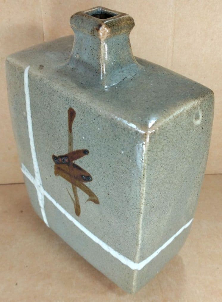 【本物保証】濱田庄司 鉄絵白十字掛扁壷 共箱 毎日オークション出品物 人間国宝