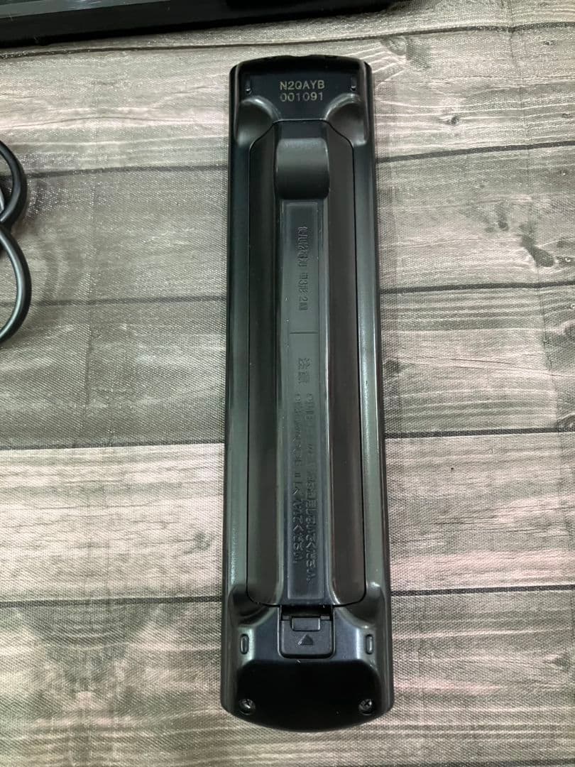 【液晶テレビ　Panasonic】2017年製　TH-32E300　リモコン付き