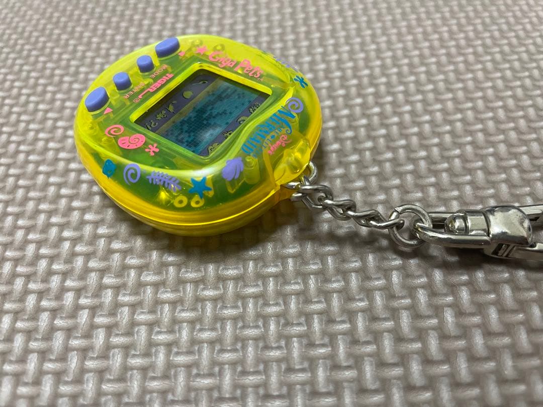 TIGER Giga Petsリトルマーメイド　たまごっち　系