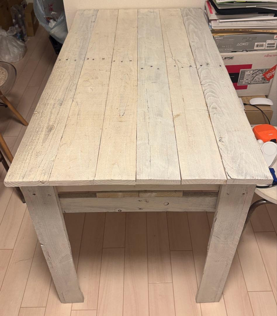 ホワイトペイントアンティーク風　ダイニングテーブル