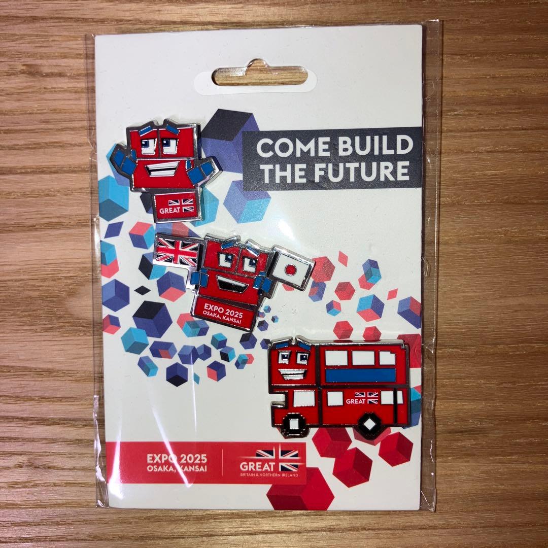大阪・関西万博　イギリスパビリオン　PIXピンバッジ　3種類