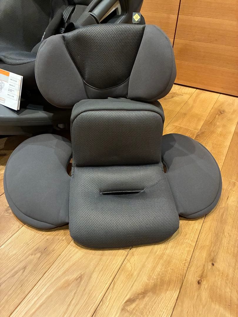 【新生児シート新品】THE S ISOFIX ZC-690 エッグショック