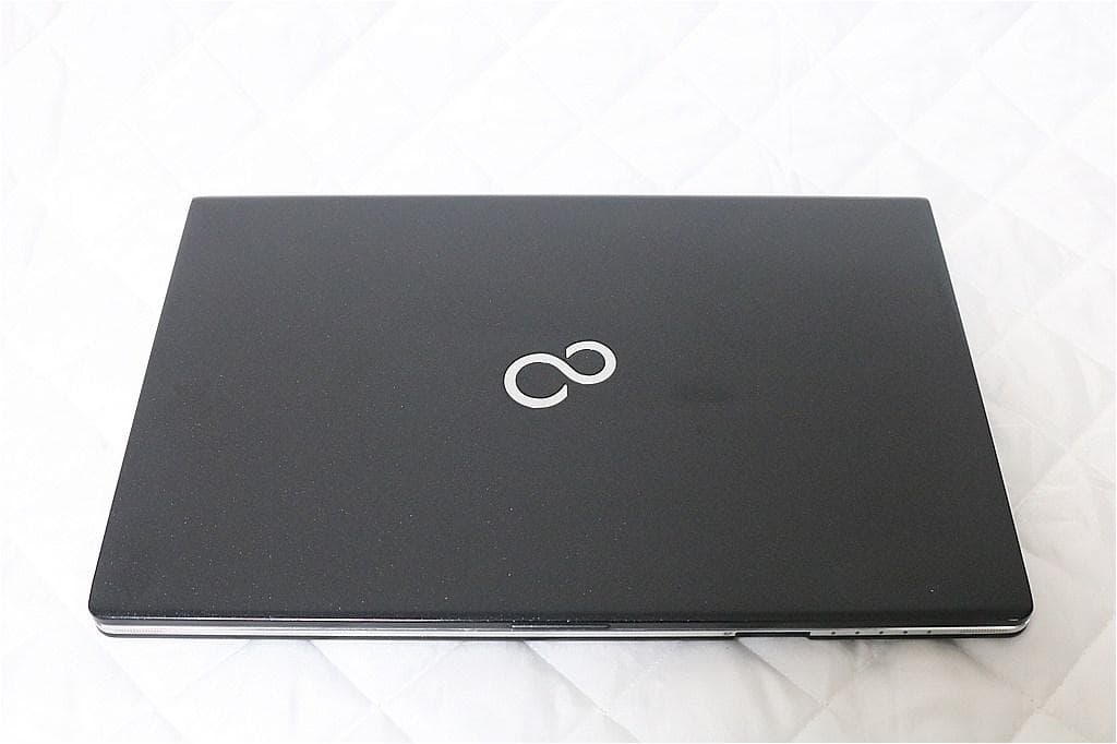 ☆富士通 S938/S☆Win11☆Core i5☆8G☆SSD☆薄型軽量☆