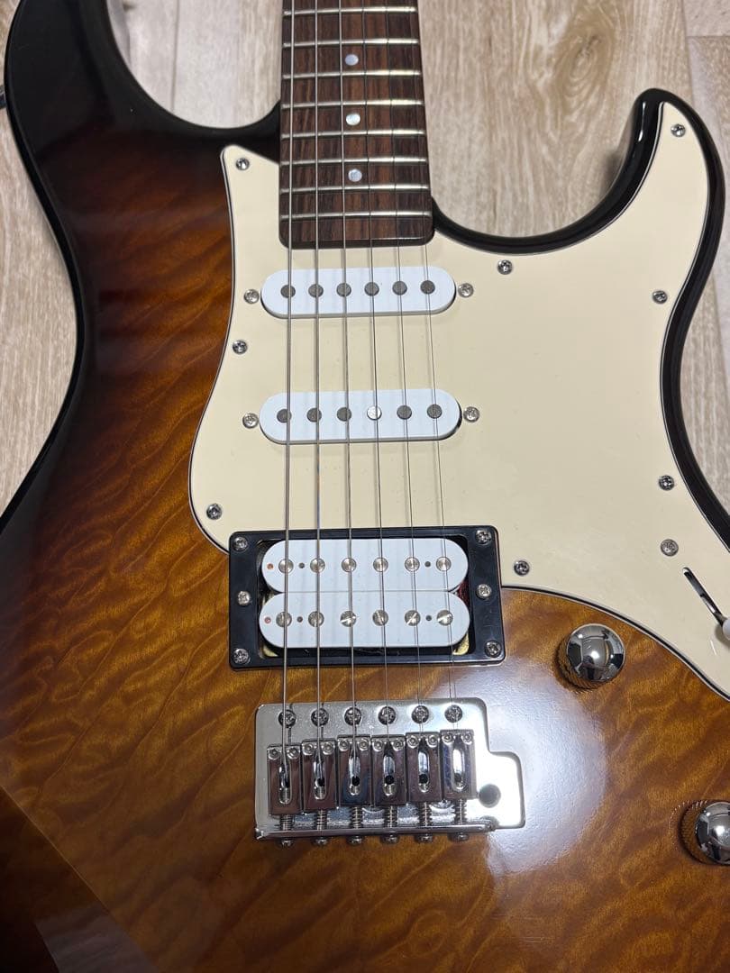 ギター YAMAHA PAC212VQM