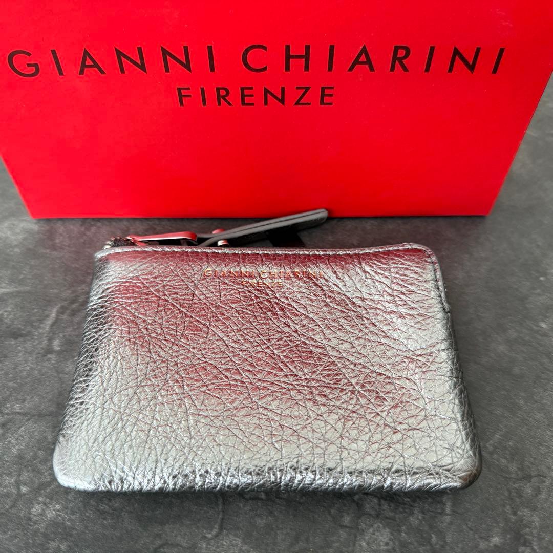 未使用 ジャンニキアリーニ キーリング付 ケース