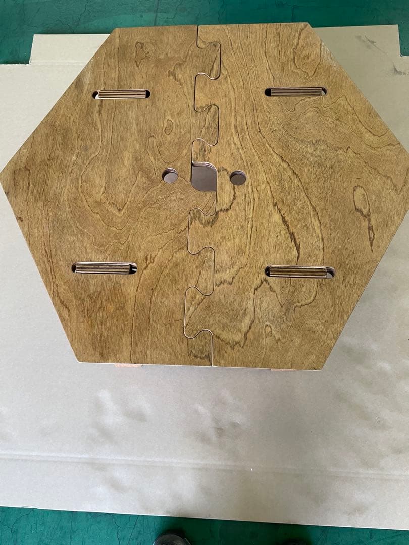 The Arth ヘキサテーブル　ヘキ子