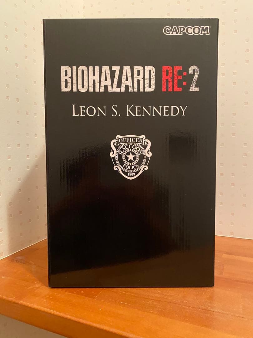 バイオハザードRE2 コレクターズエディション レオン・S・ケネディ フィギュア
