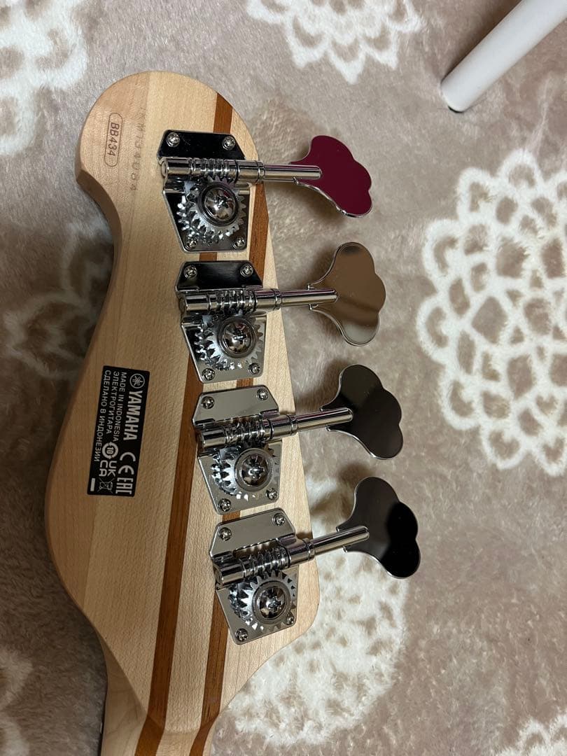 美品　BB434/YAMAHA/エレキベース/Teal Blue
