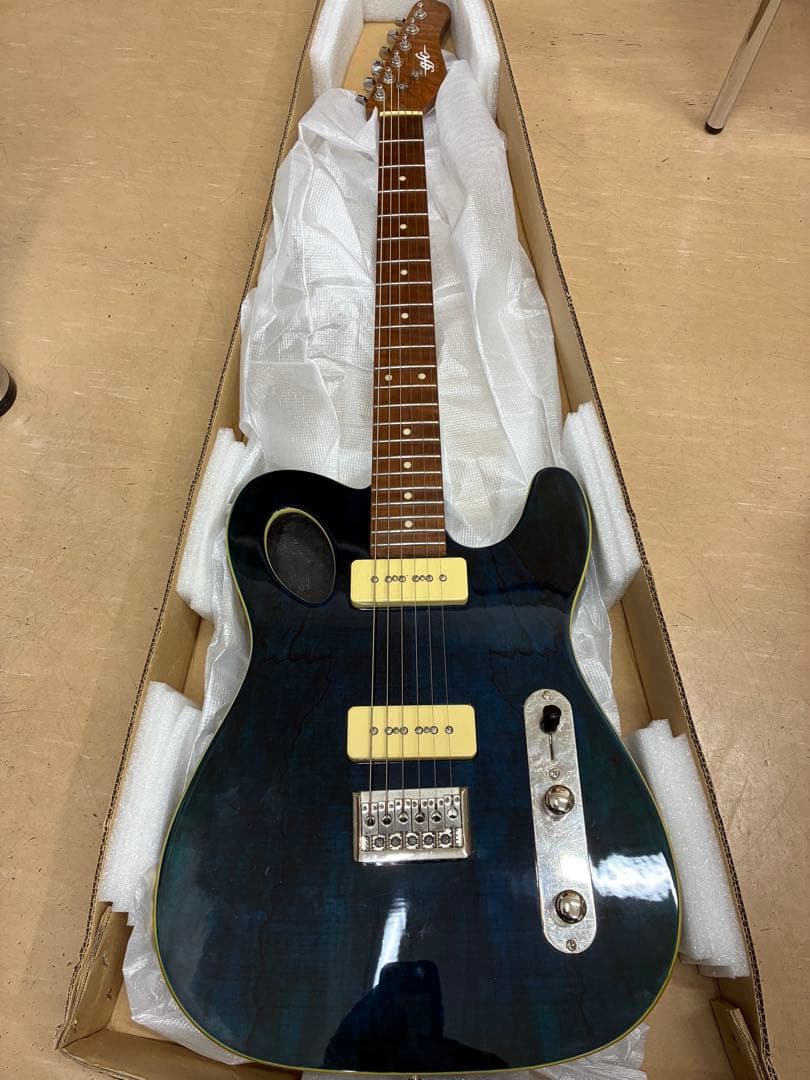 GMK59P TBL guitar factory シンライン　新品